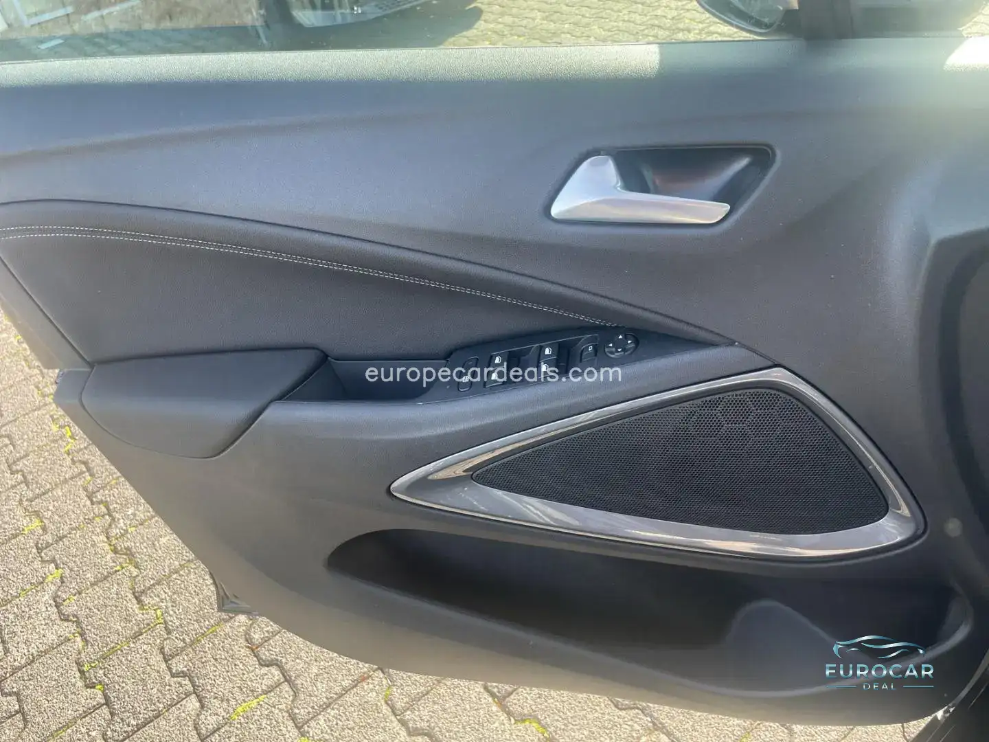 Opel Crossland (X)