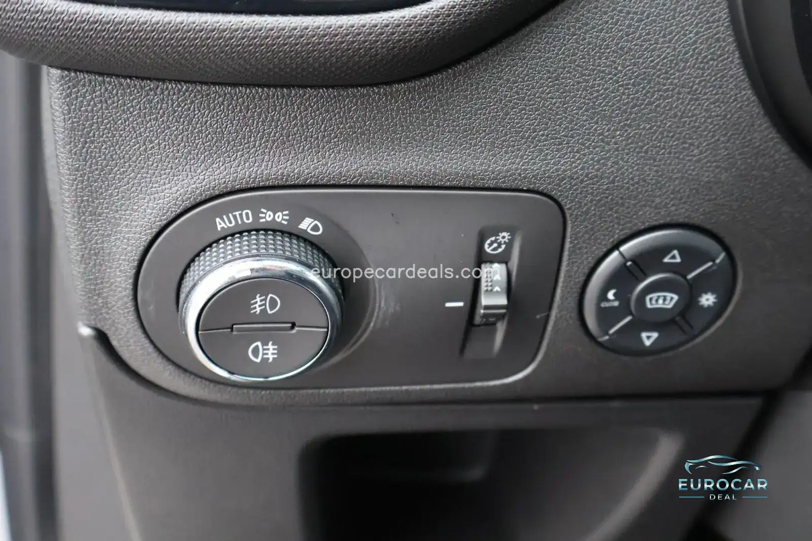 Opel Crossland (X)