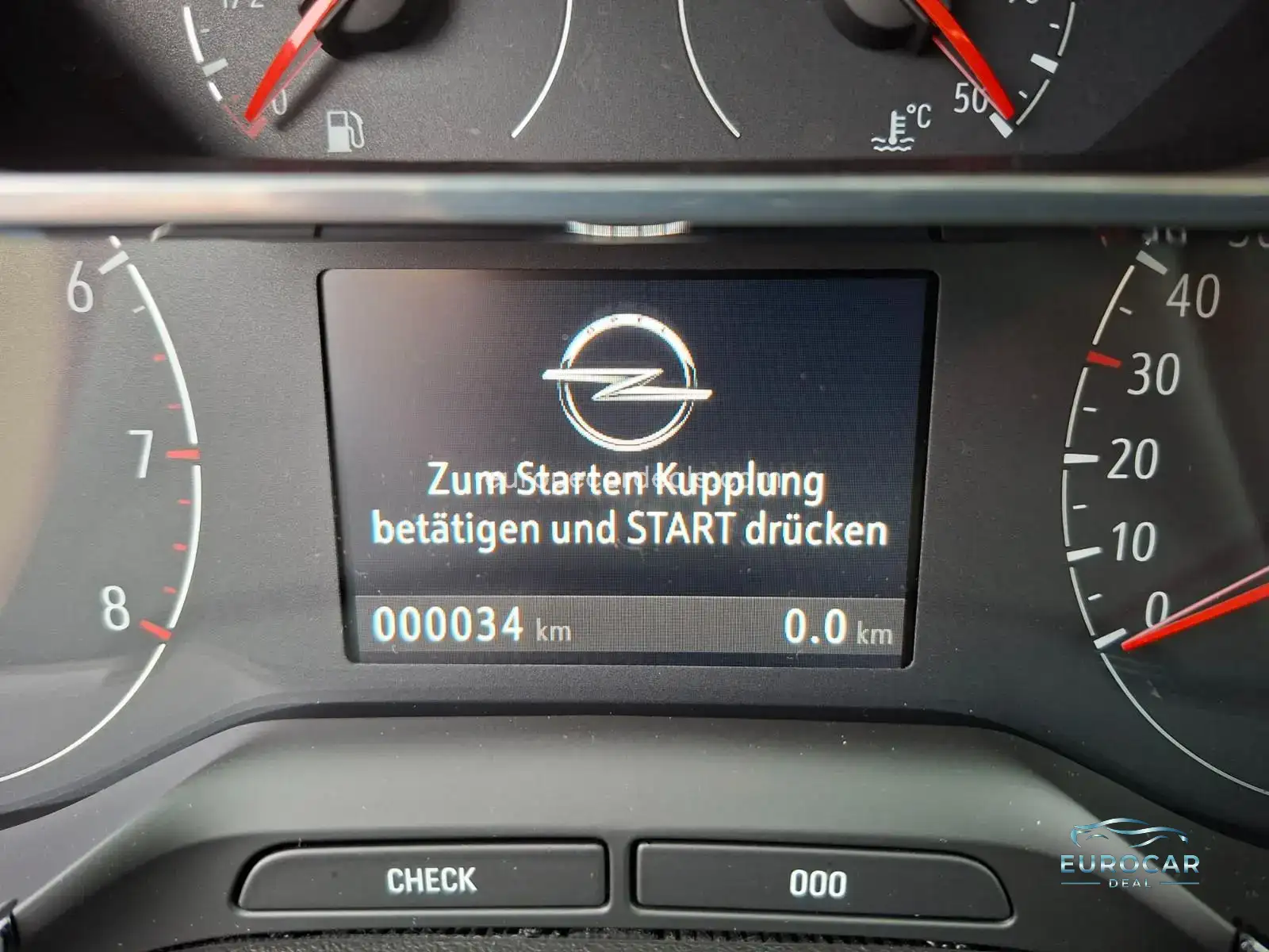 Opel Crossland (X)