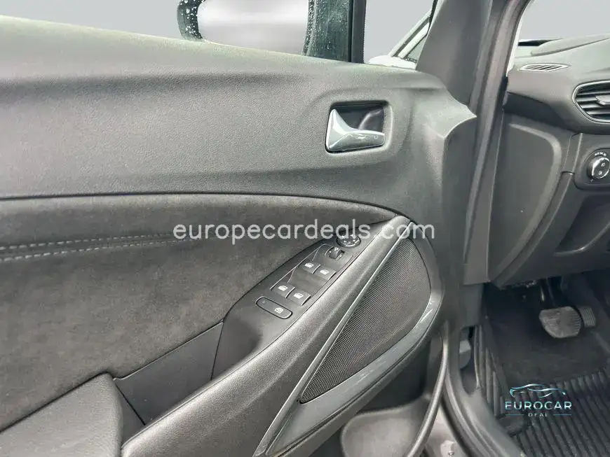 Opel Crossland (X)