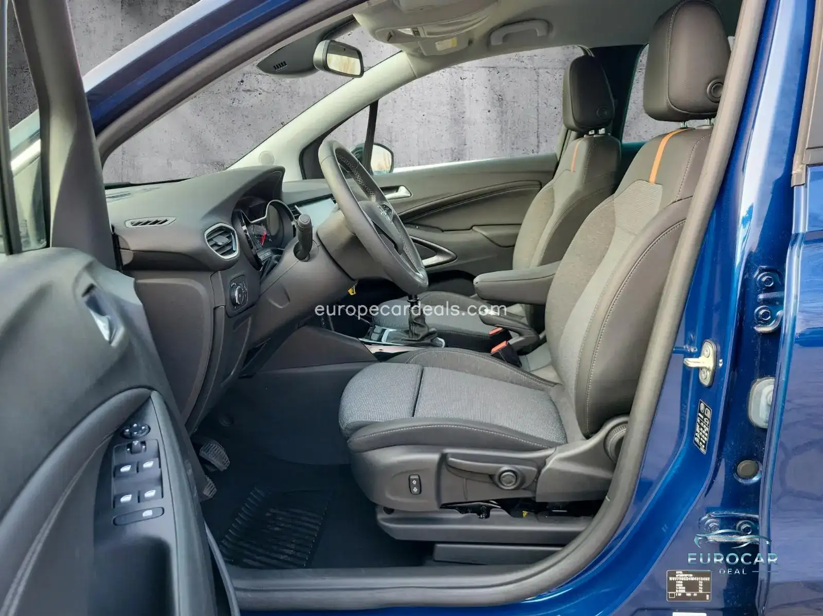 Opel Crossland (X)
