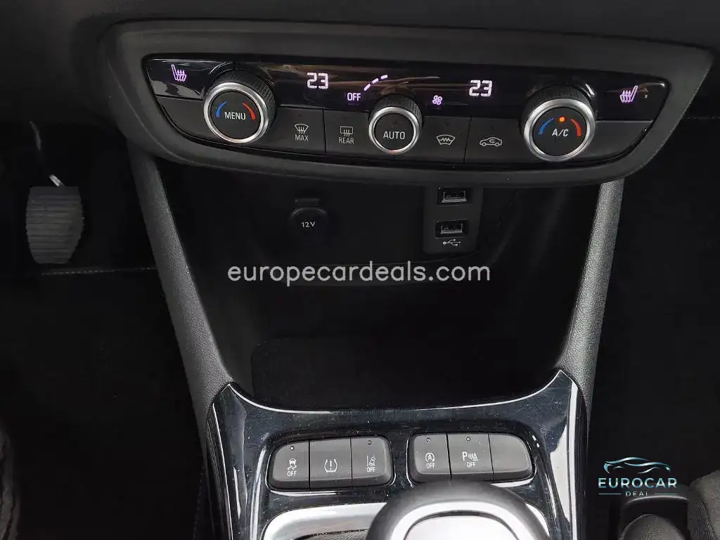 Opel Crossland (X)
