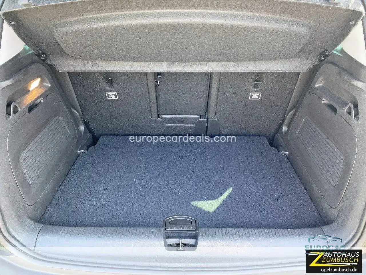 Opel Crossland (X)