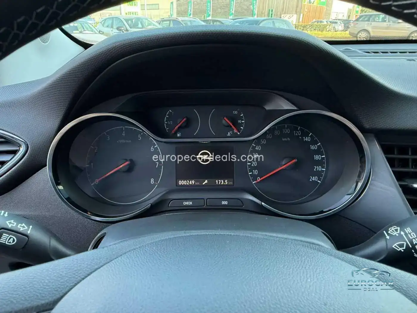 Opel Crossland (X)