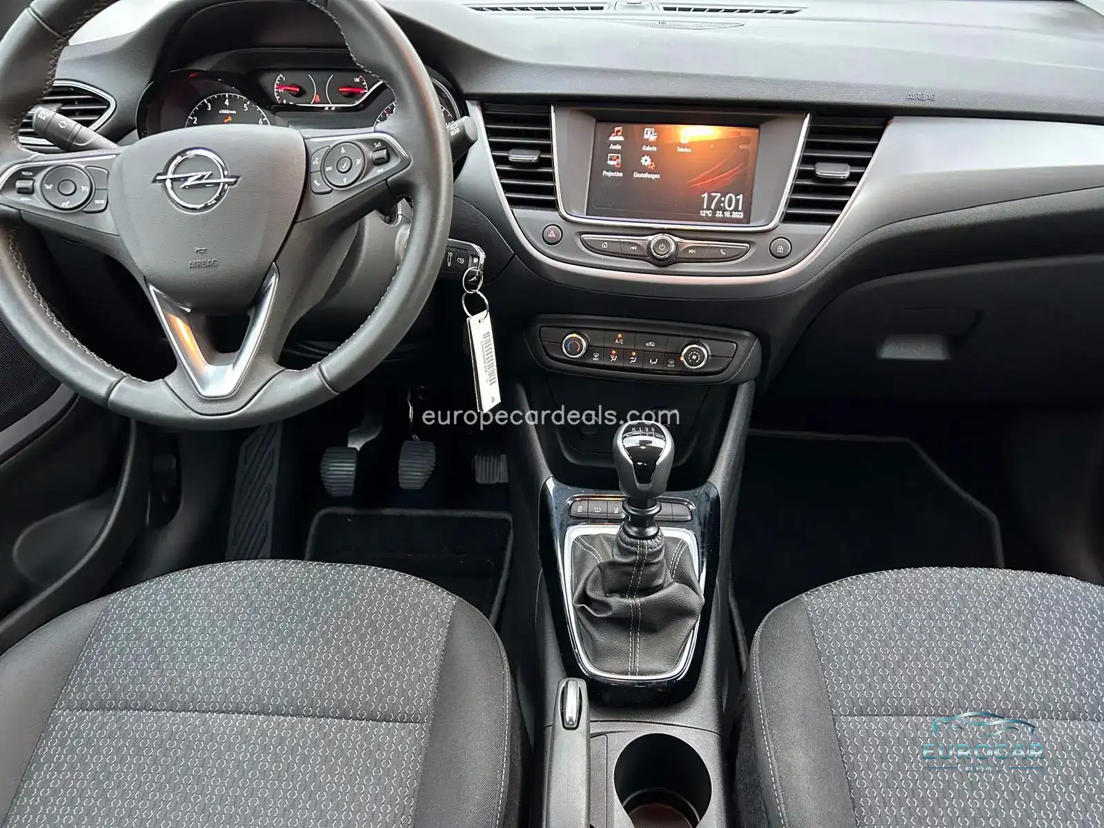 Opel Crossland (X)
