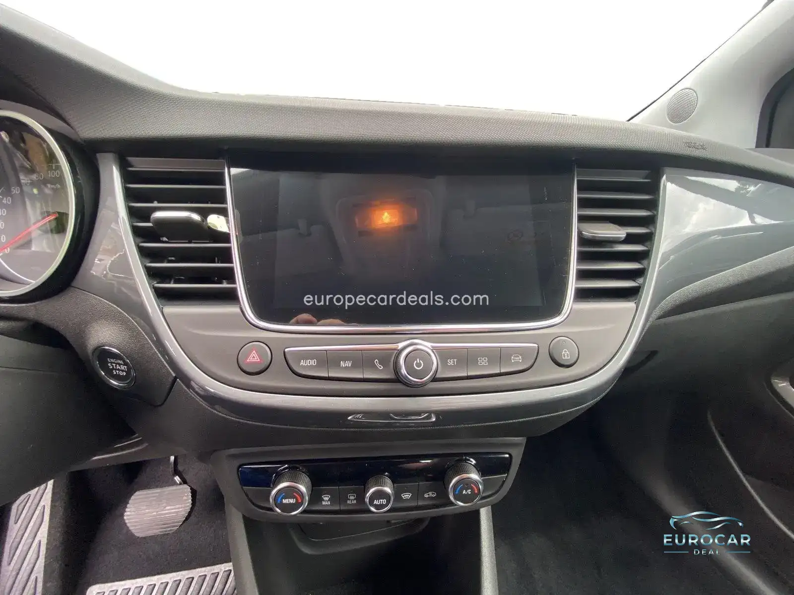 Opel Crossland (X)