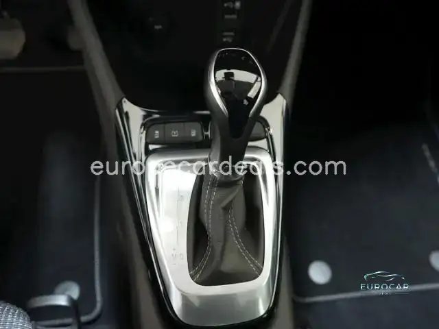 Opel Crossland (X)