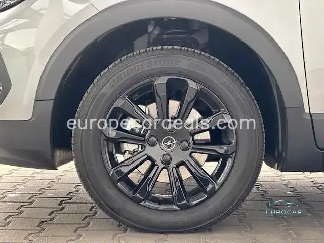 Opel Crossland (X)