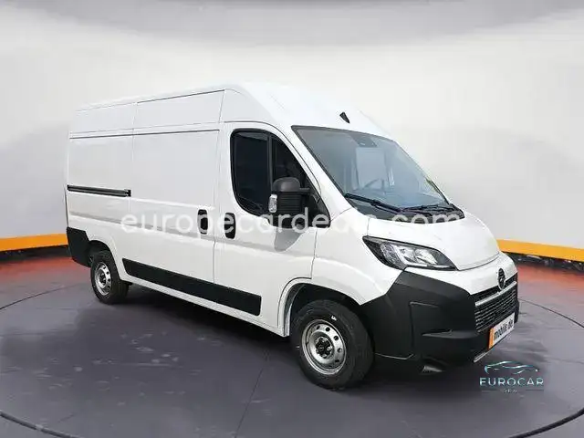Opel Movano