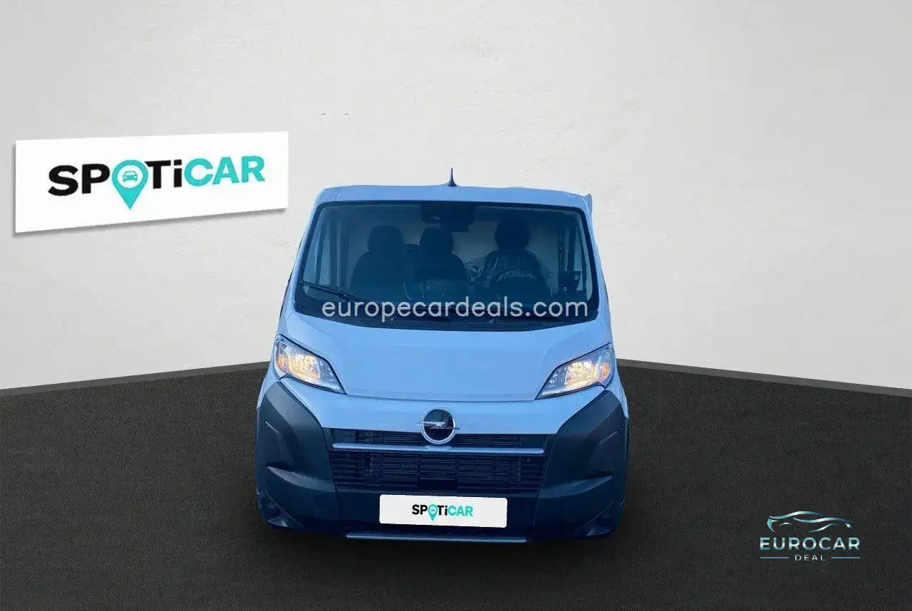Opel Movano