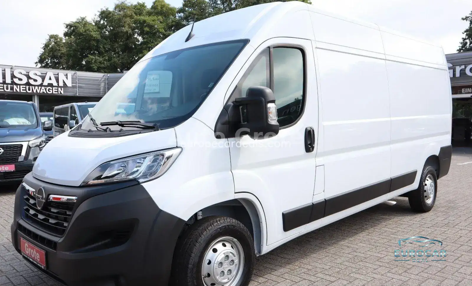 Opel Movano