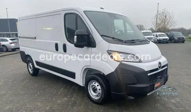 Opel Movano