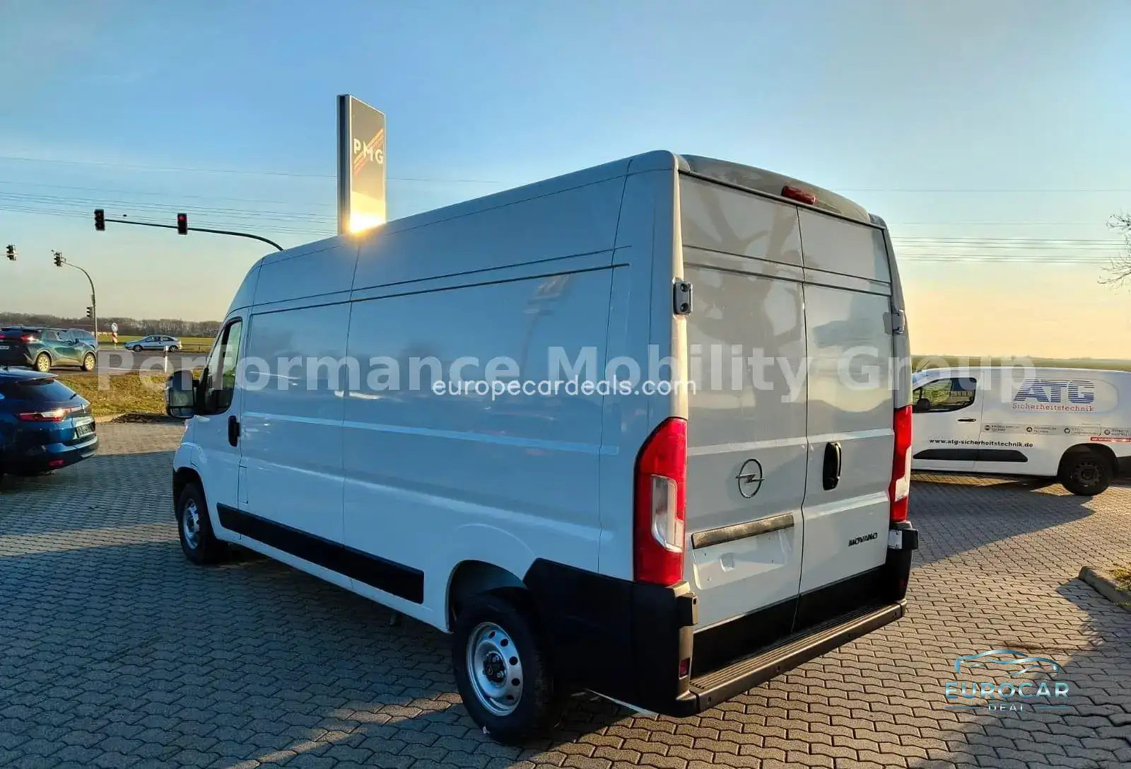 Opel Movano