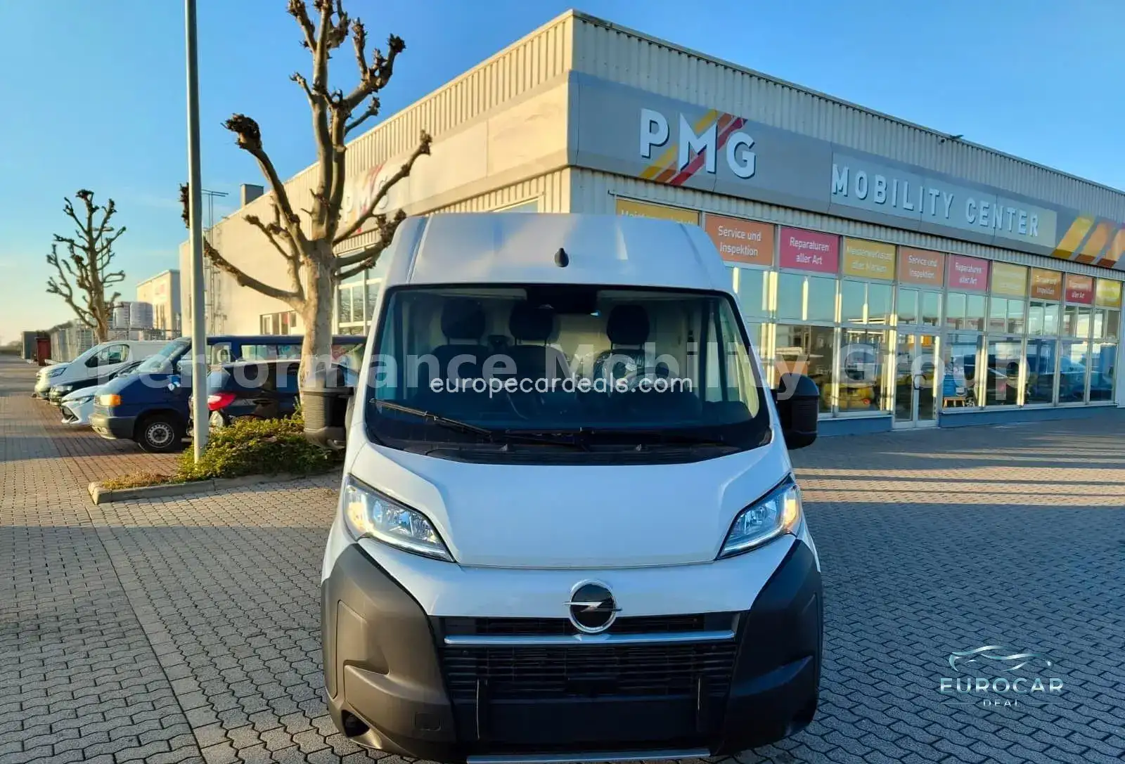 Opel Movano