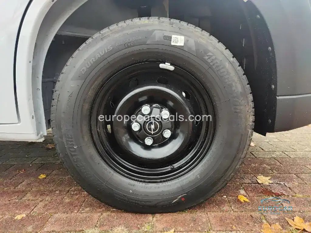 Opel Movano