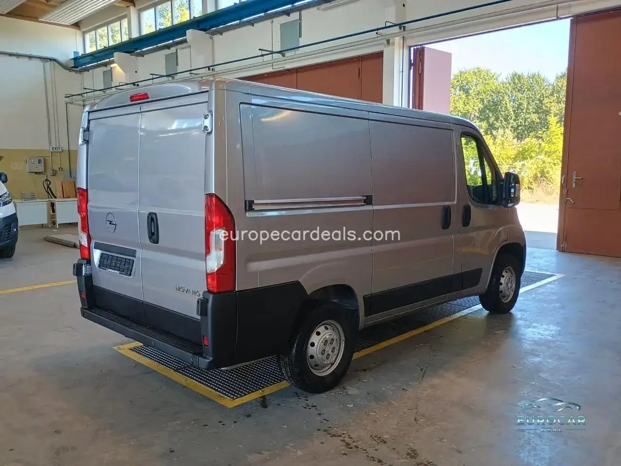 Opel Movano