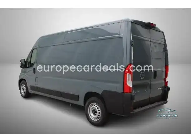 Opel Movano