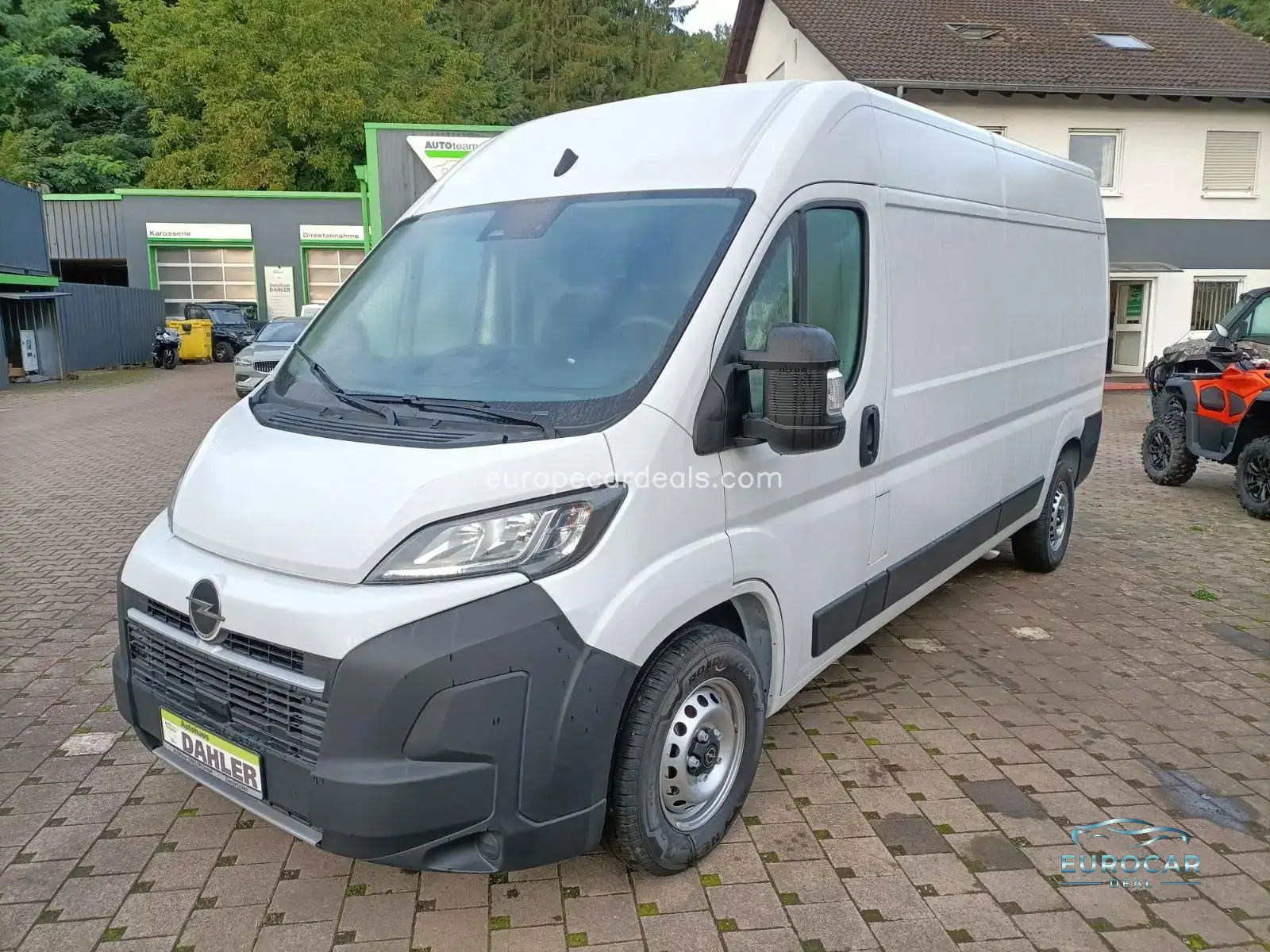Opel Movano