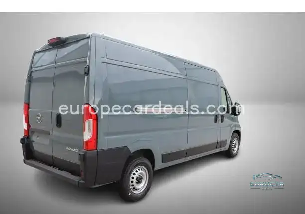 Opel Movano