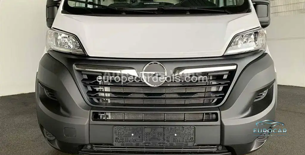 Opel Movano