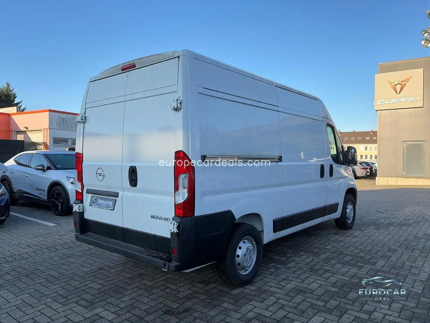 Opel Movano