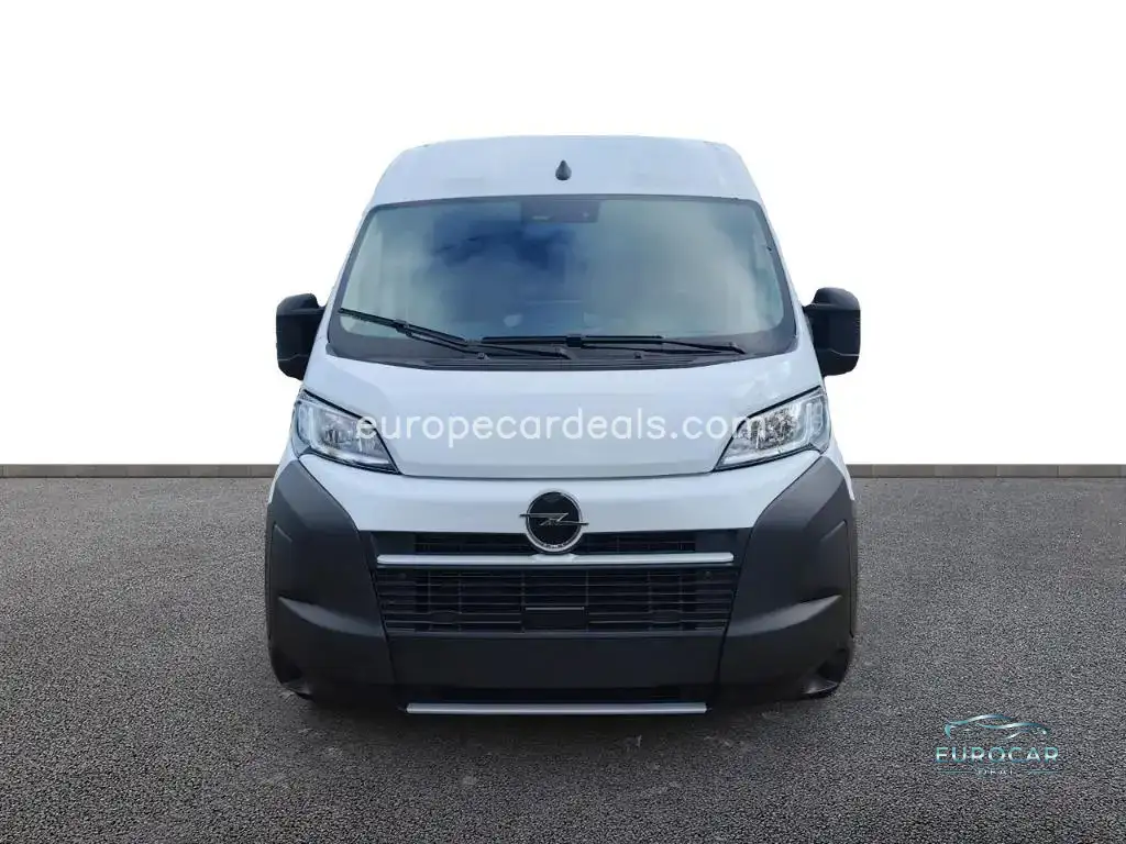 Opel Movano