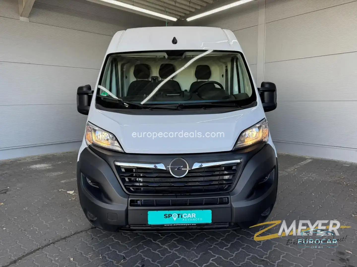 Opel Movano