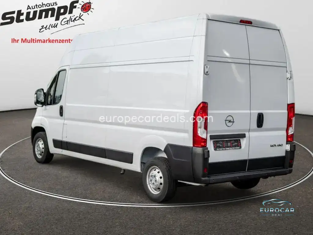 Opel Movano