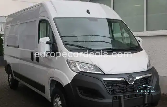 Opel Movano