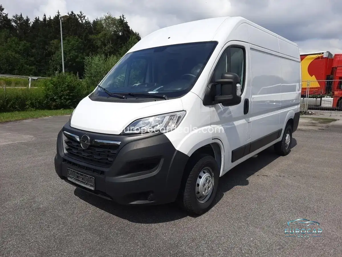 Opel Movano