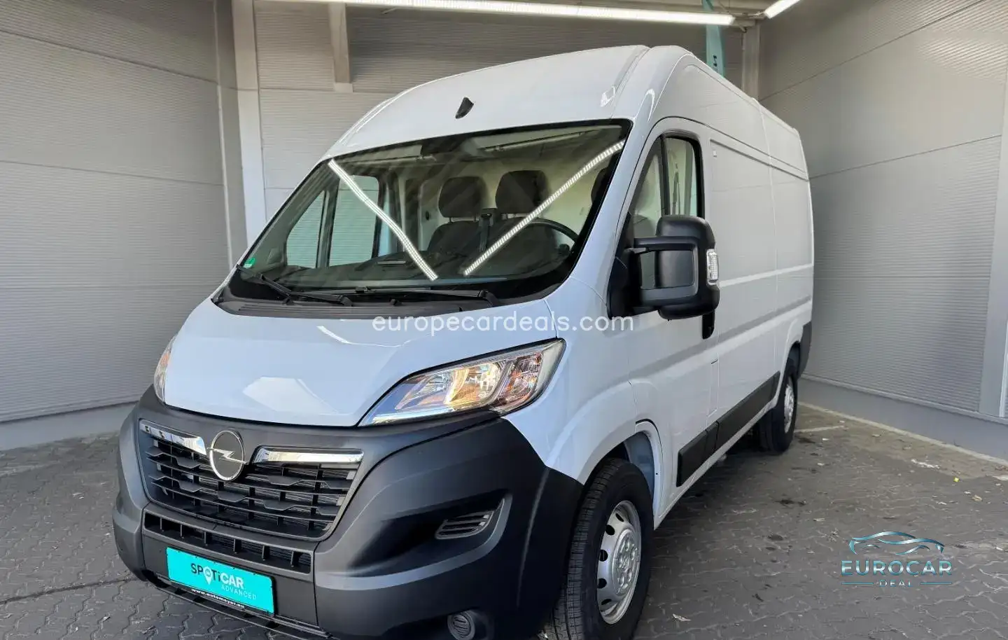 Opel Movano