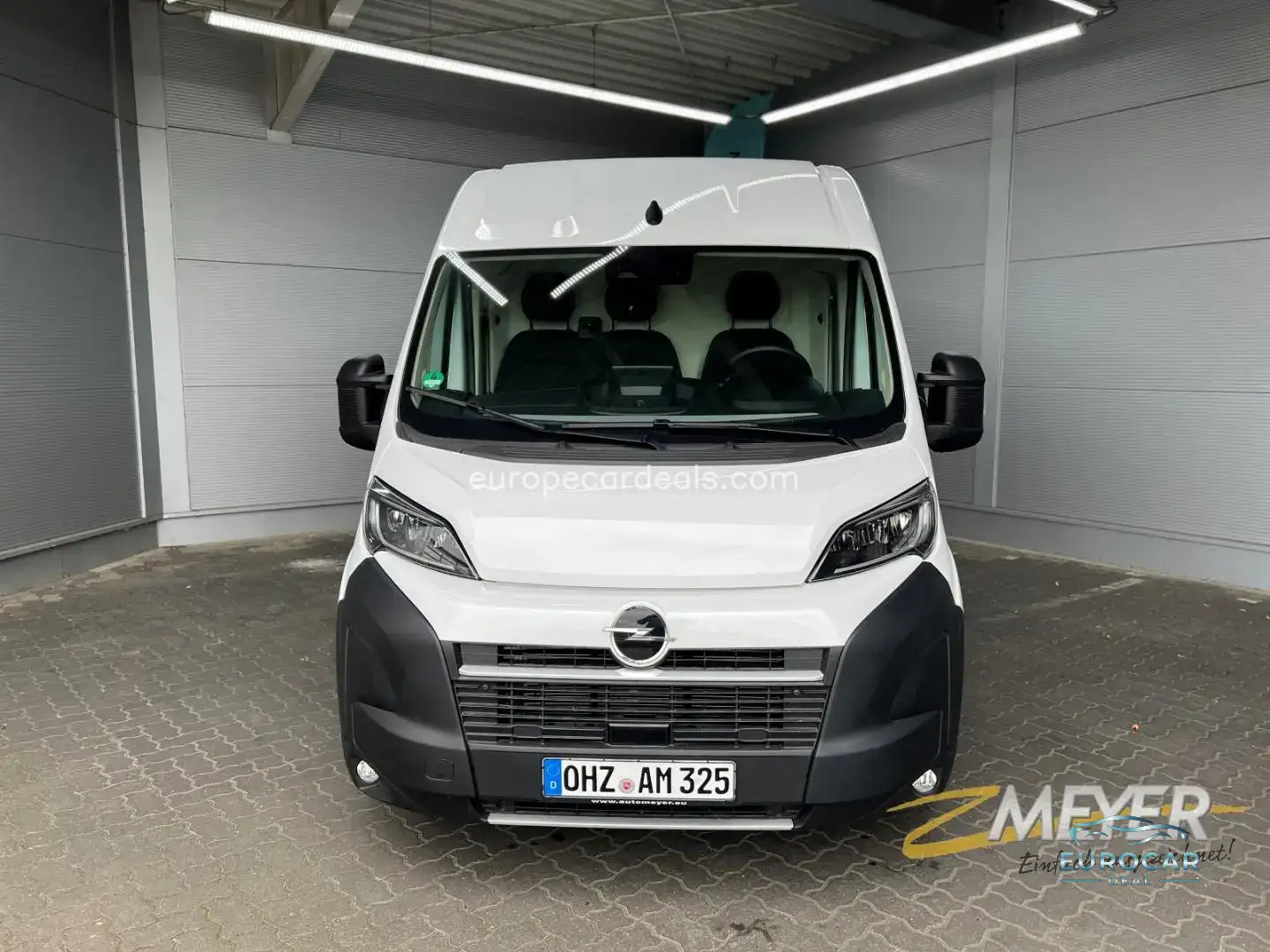 Opel Movano