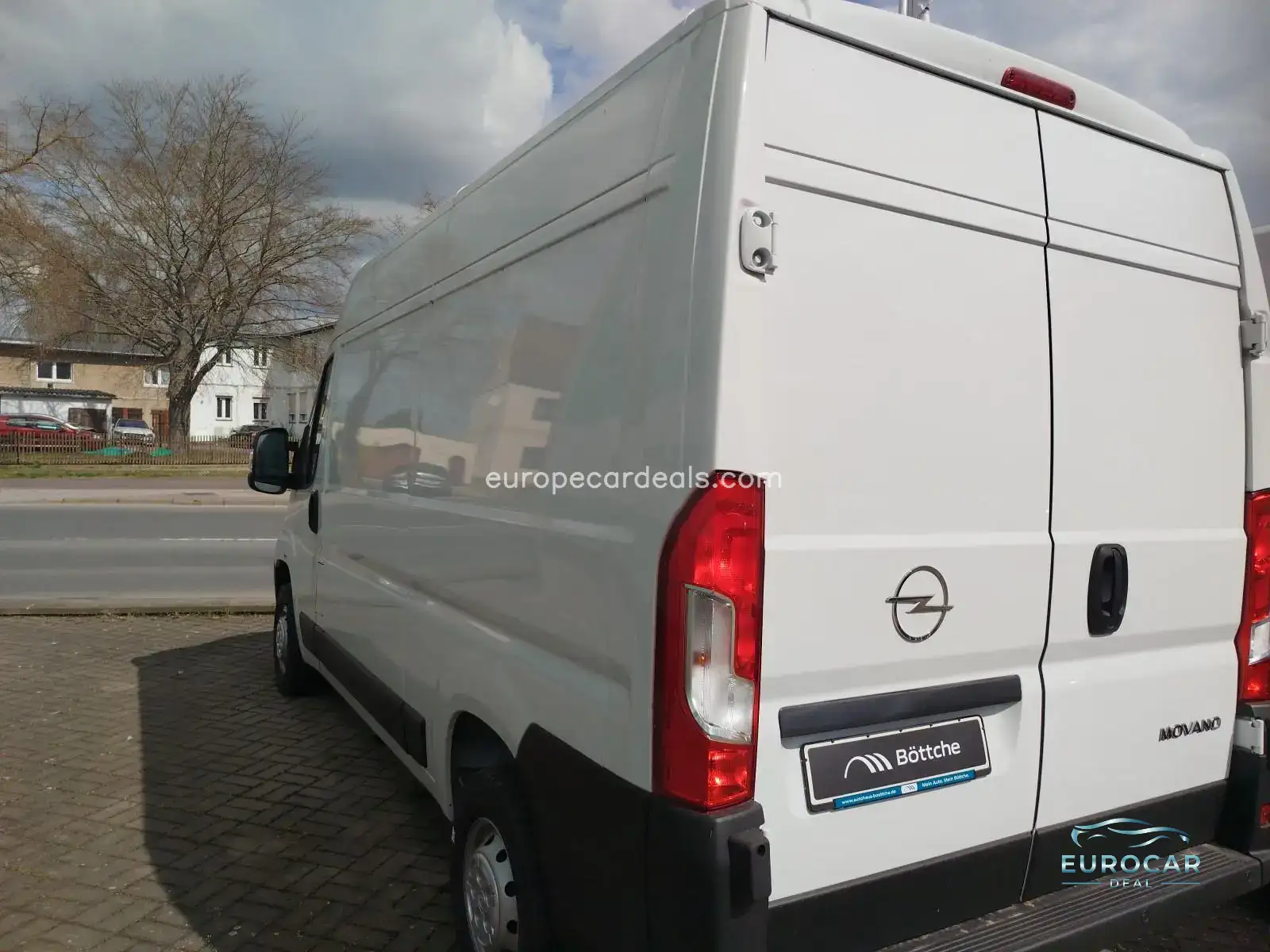 Opel Movano