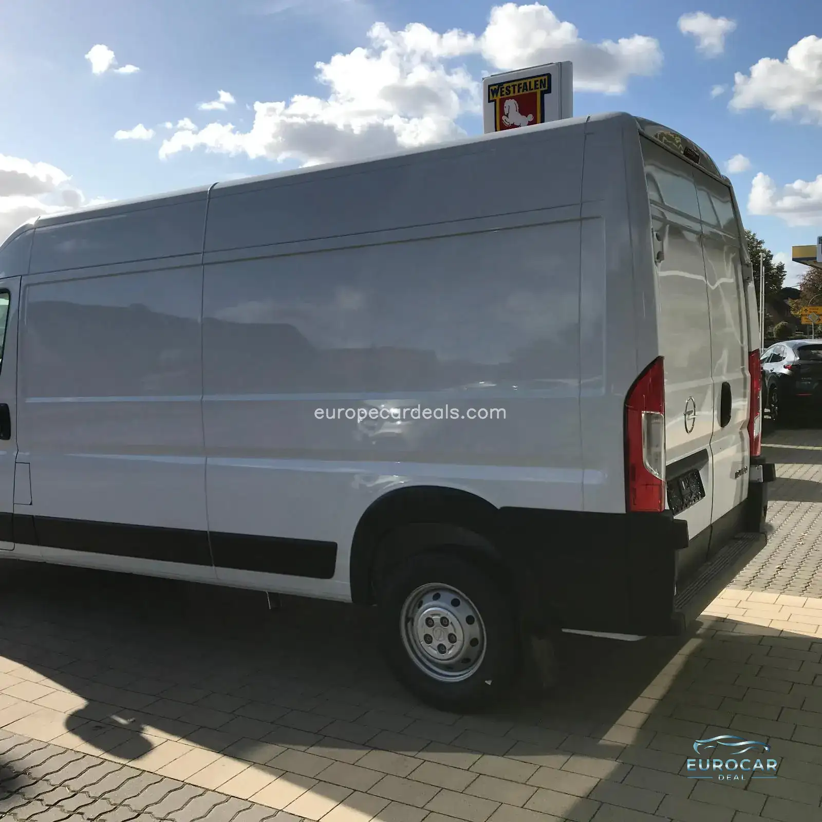 Opel Movano