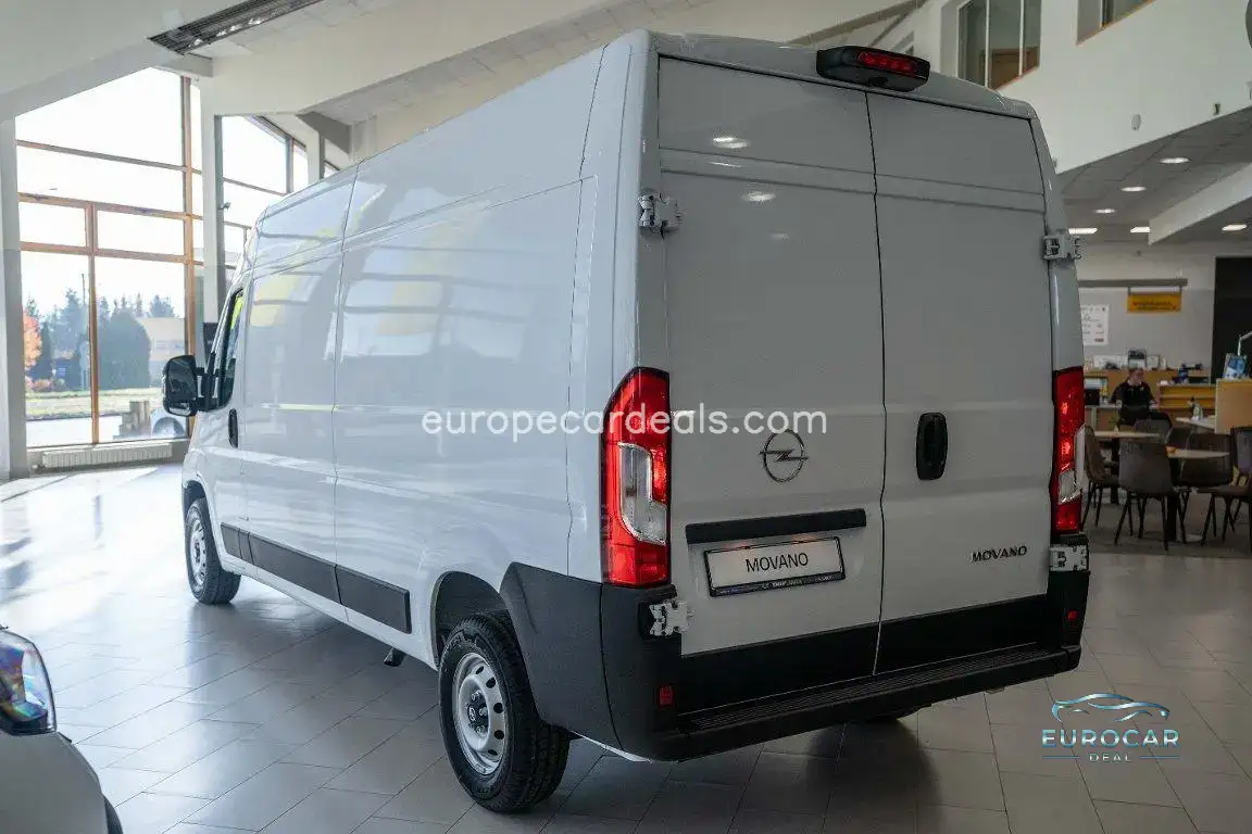 Opel Movano