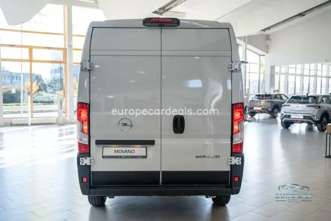 Opel Movano
