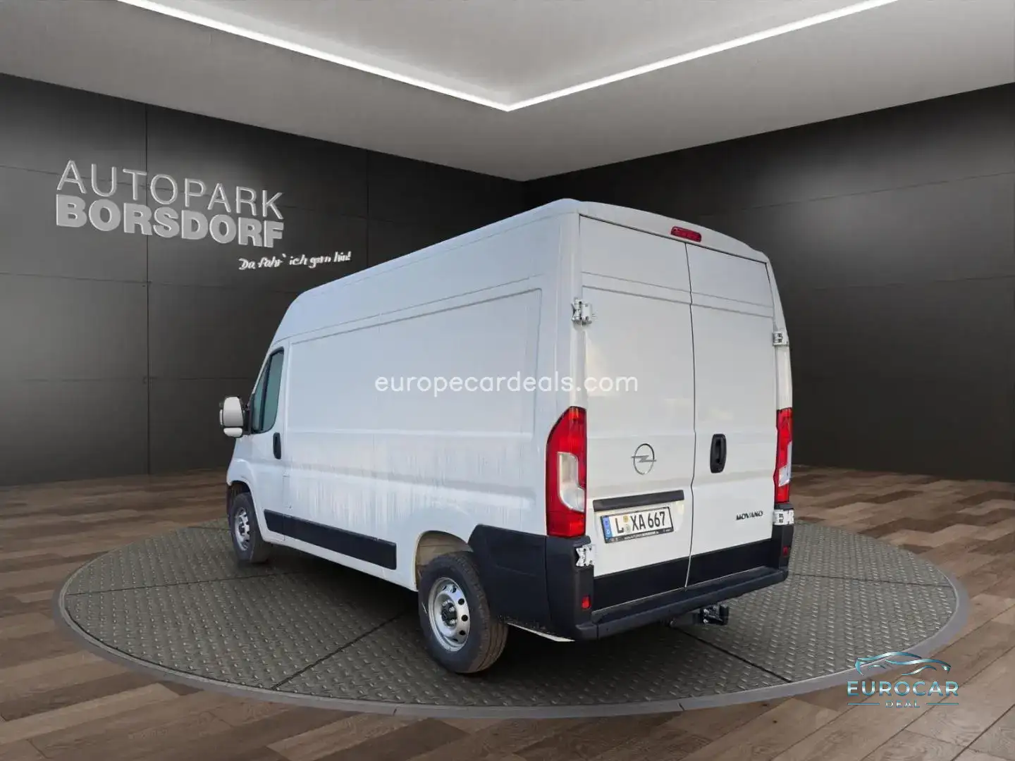 Opel Movano