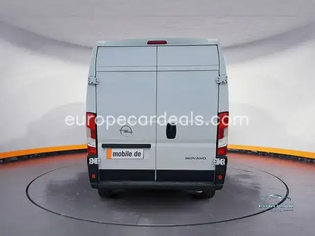 Opel Movano