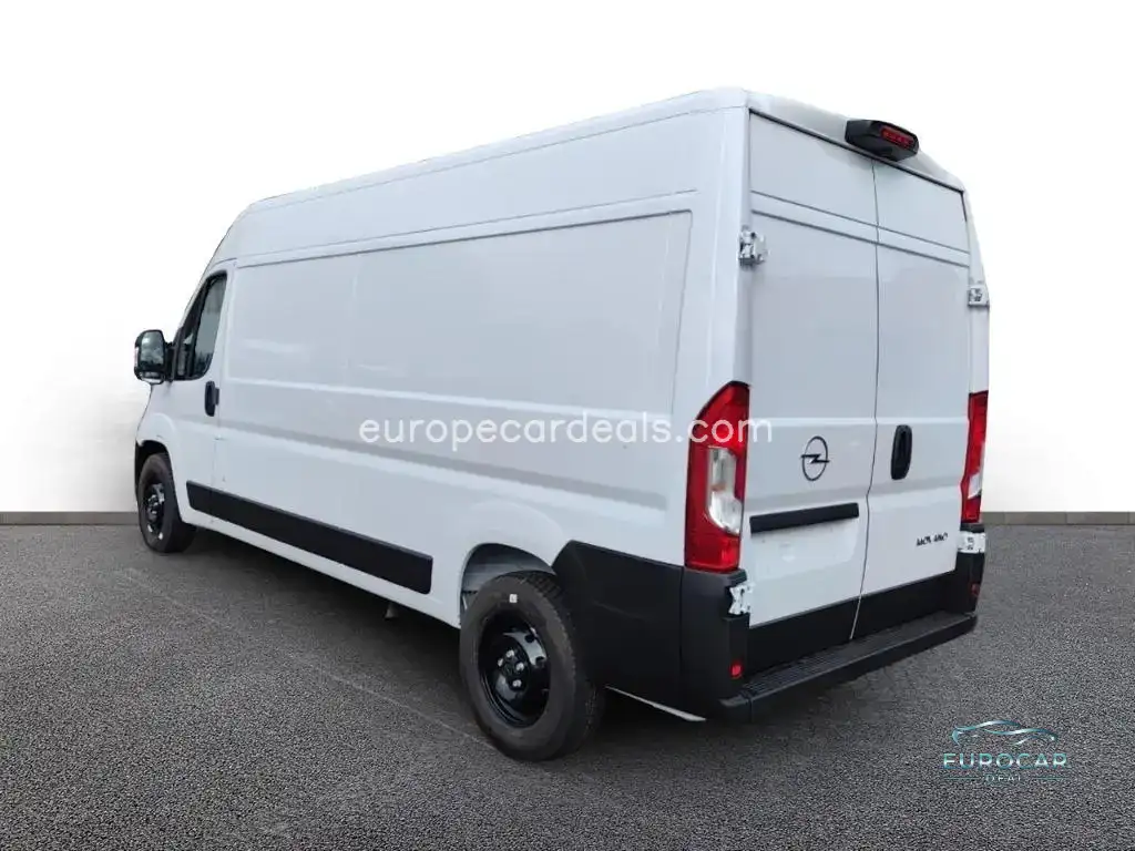 Opel Movano
