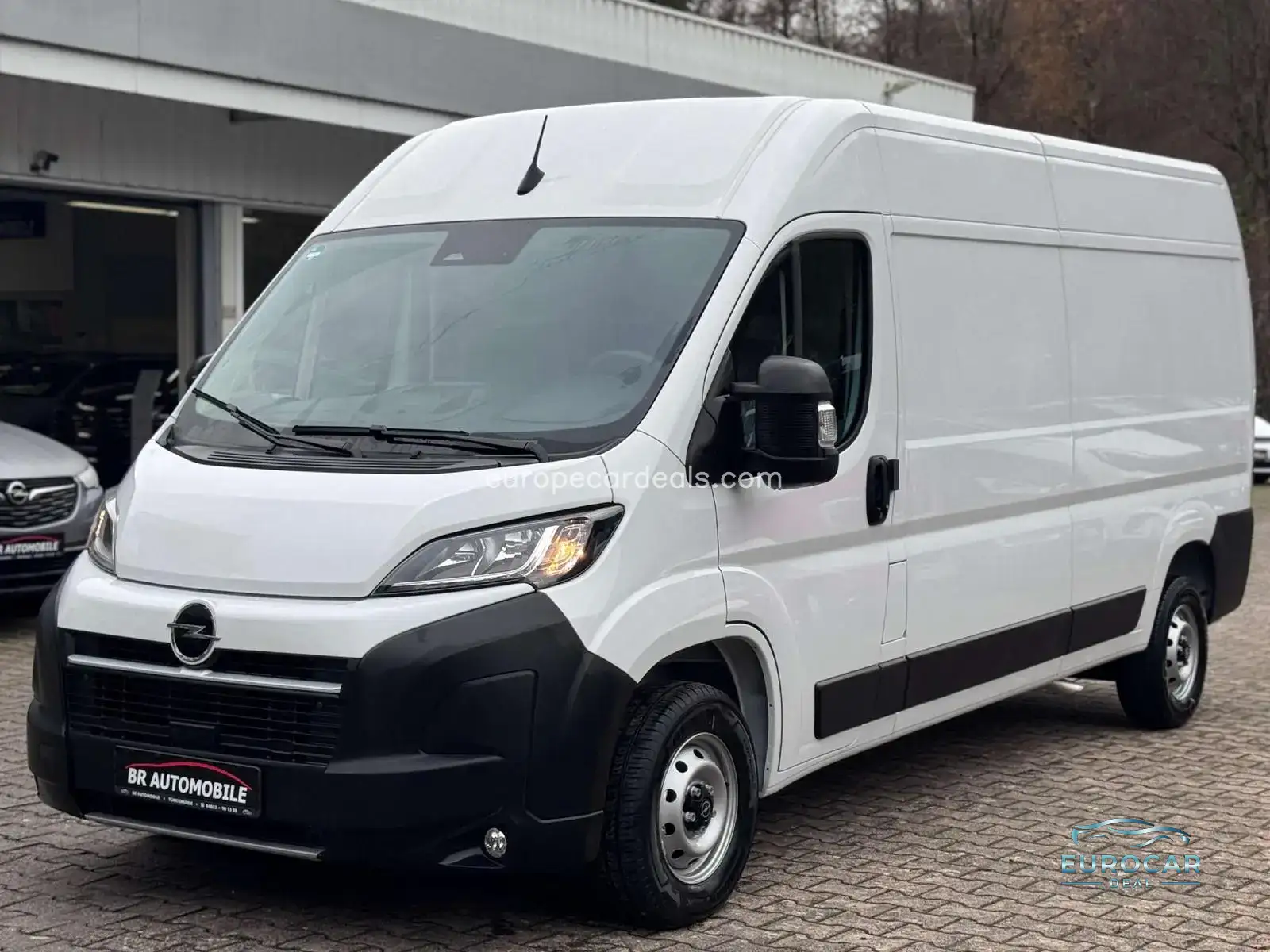 Opel Movano