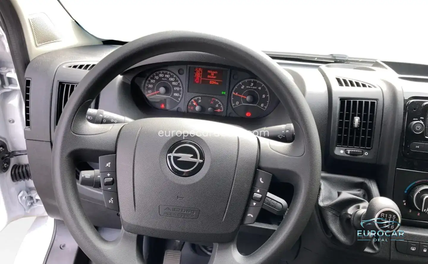 Opel Movano