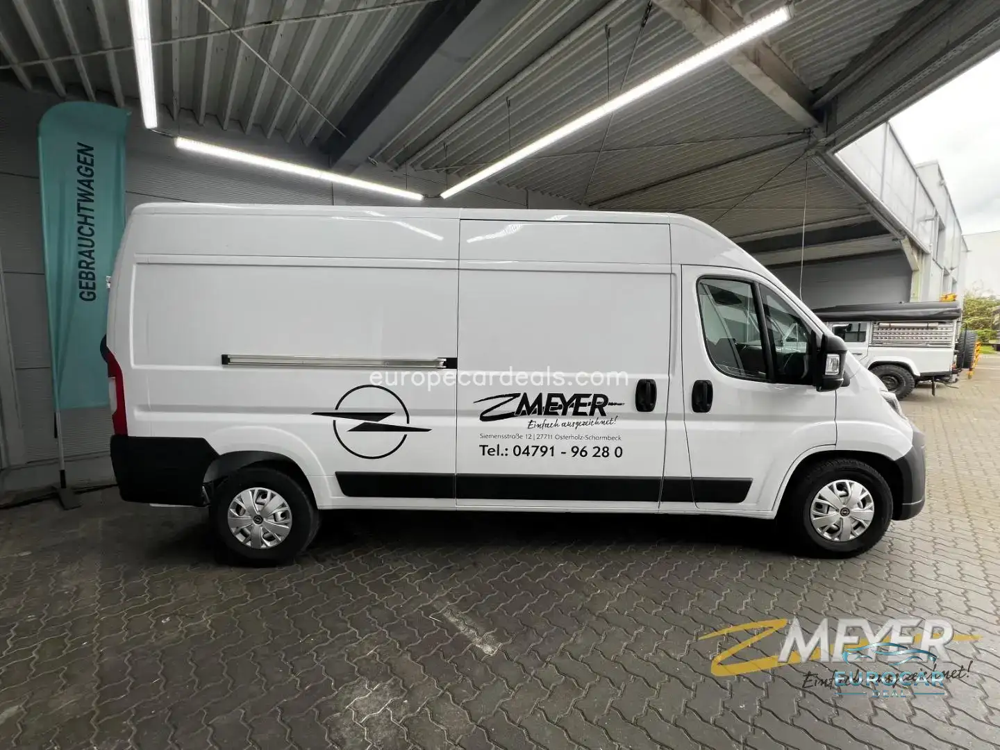 Opel Movano