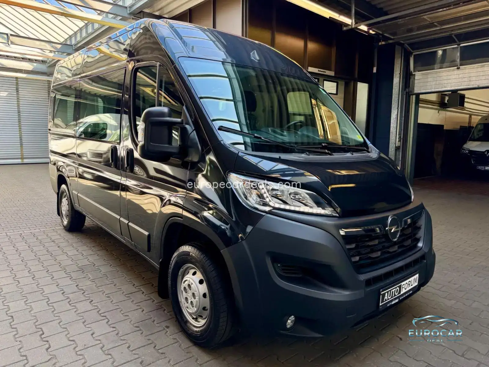 Opel Movano