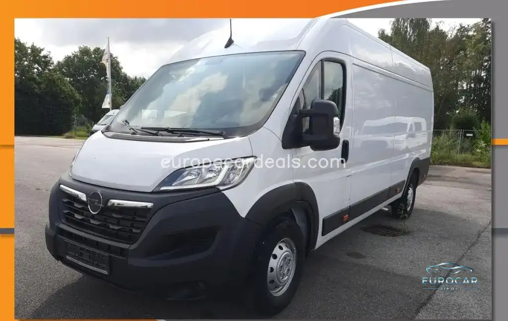 Opel Movano