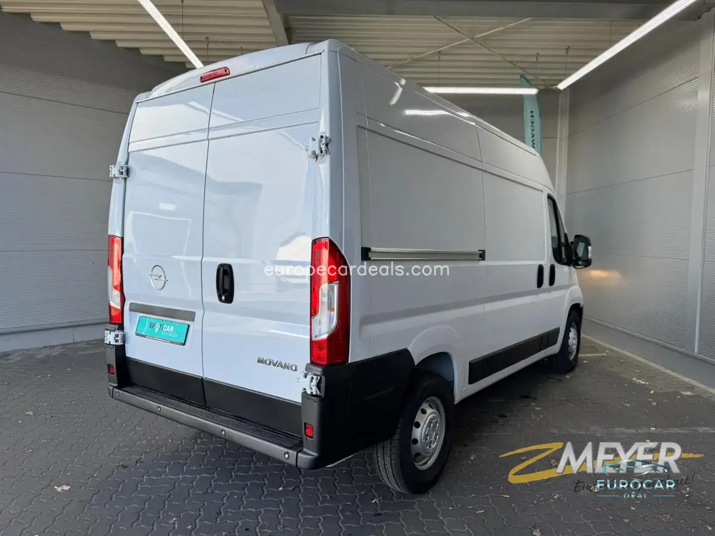 Opel Movano