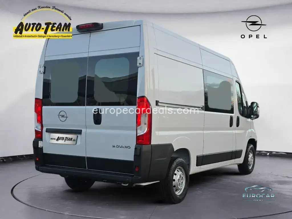 Opel Movano
