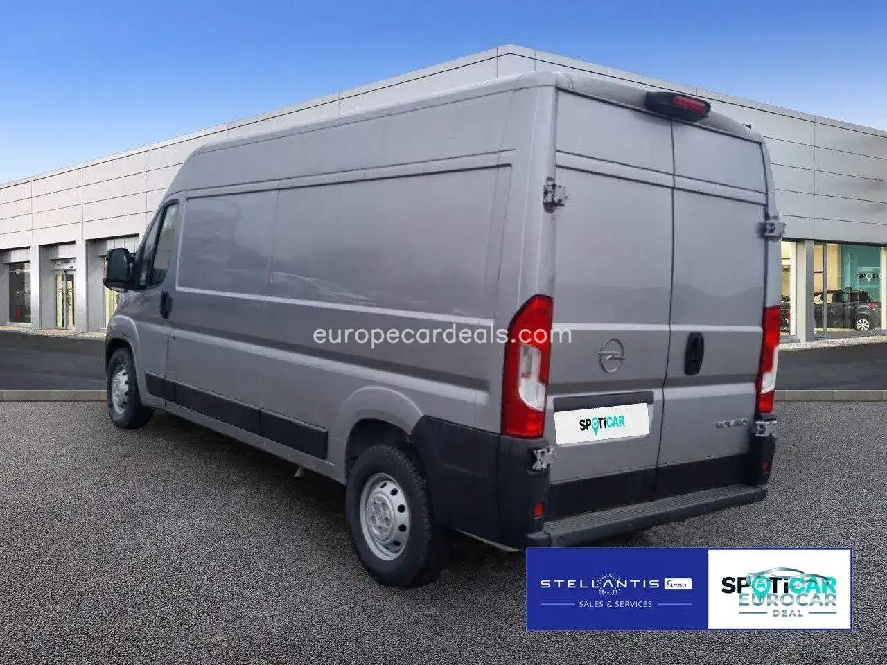 Opel Movano