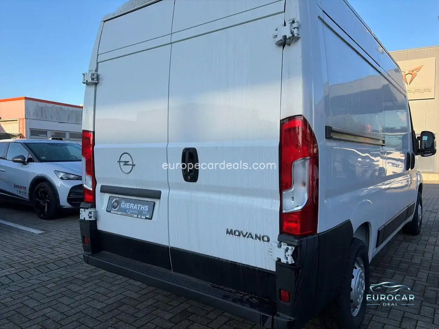 Opel Movano