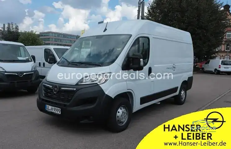 Opel Movano