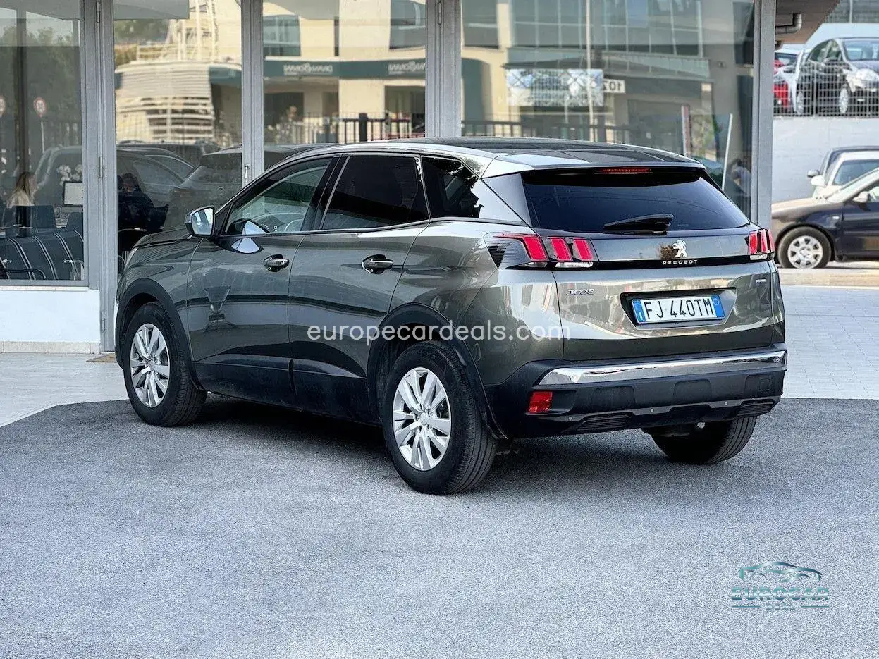 Peugeot 3008
